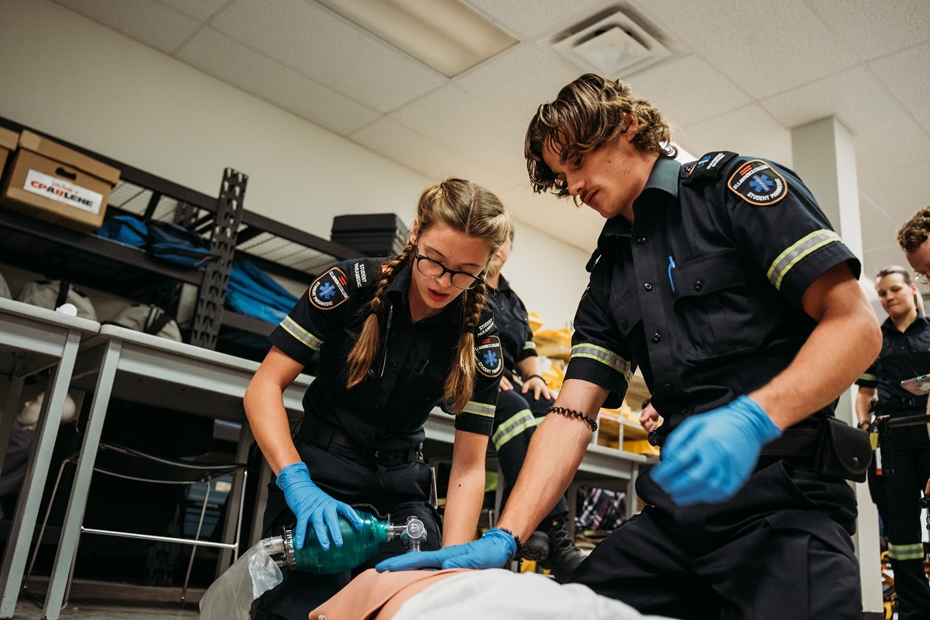 paramedic students